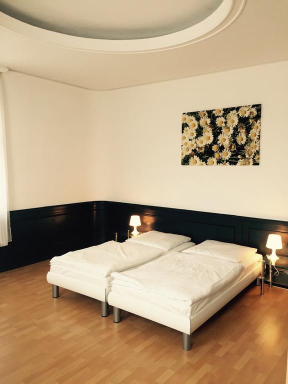 Hotel Westend Koln Ruang foto
